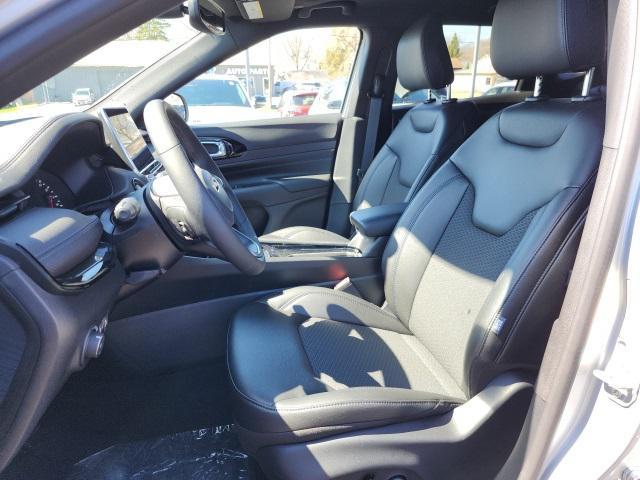 new 2025 Jeep Compass car, priced at $37,024