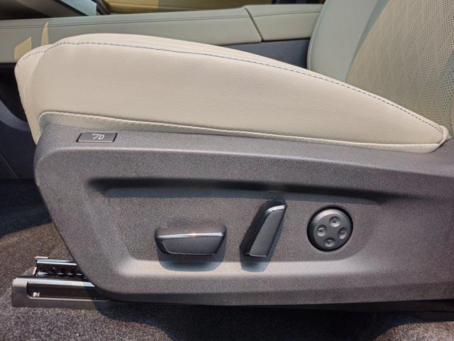 new 2025 Nissan Murano car, priced at $49,208