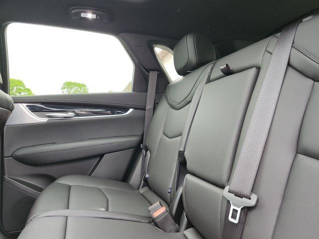 new 2025 Cadillac XT5 car, priced at $58,255