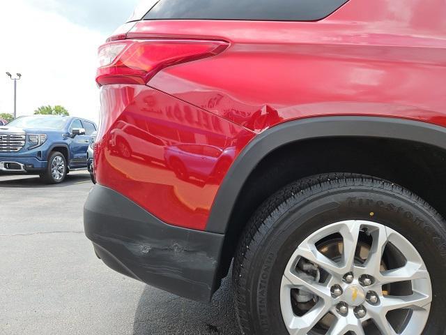 used 2020 Chevrolet Traverse car, priced at $22,861