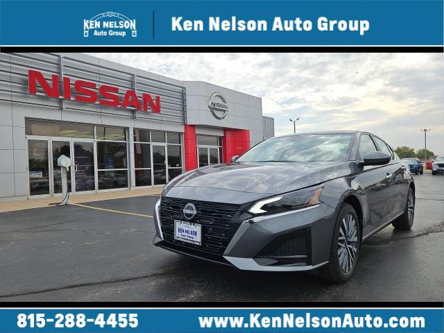 new 2025 Nissan Altima car, priced at $31,099