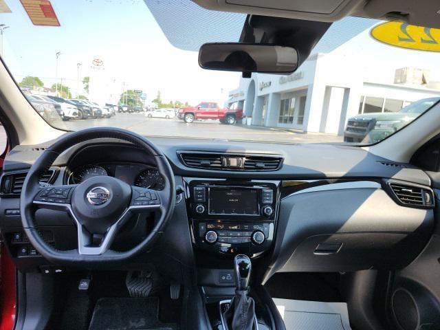 used 2022 Nissan Rogue Sport car, priced at $24,995