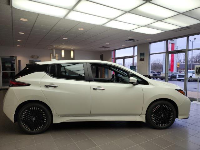 new 2025 Nissan Leaf car, priced at $29,516