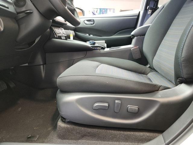 new 2025 Nissan Leaf car, priced at $30,260