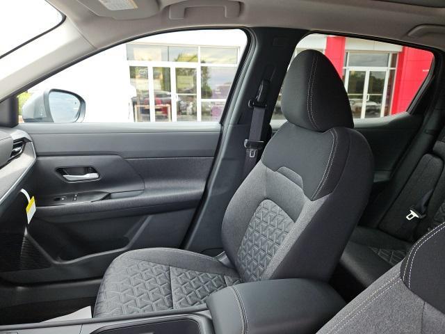 new 2025 Nissan Kicks car, priced at $25,190