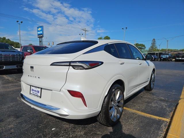 new 2025 Buick Envista car, priced at $32,360