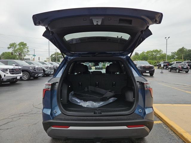 new 2026 Chevrolet Equinox car, priced at $32,645