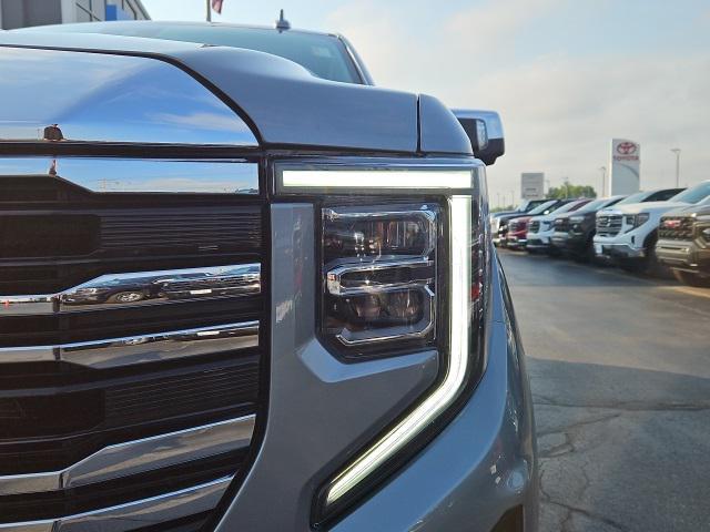 new 2025 GMC Sierra 1500 car, priced at $64,905