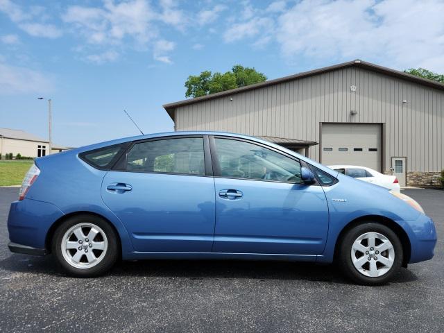 used 2007 Toyota Prius car, priced at $5,494