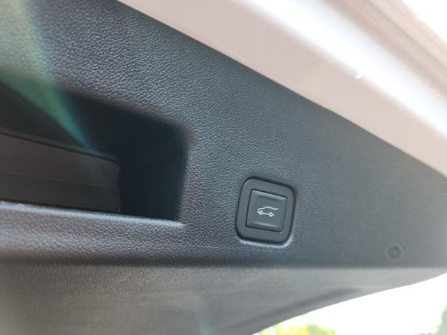 new 2025 GMC Acadia car, priced at $49,620