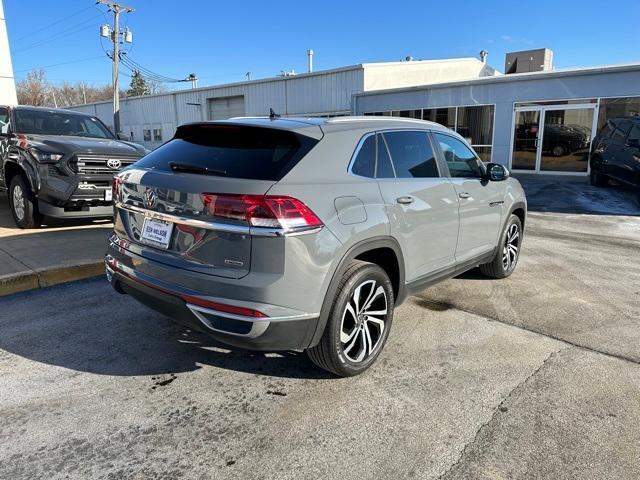 used 2022 Volkswagen Atlas Cross Sport car, priced at $28,119