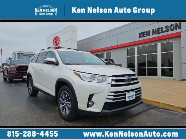 used 2019 Toyota Highlander car, priced at $32,995