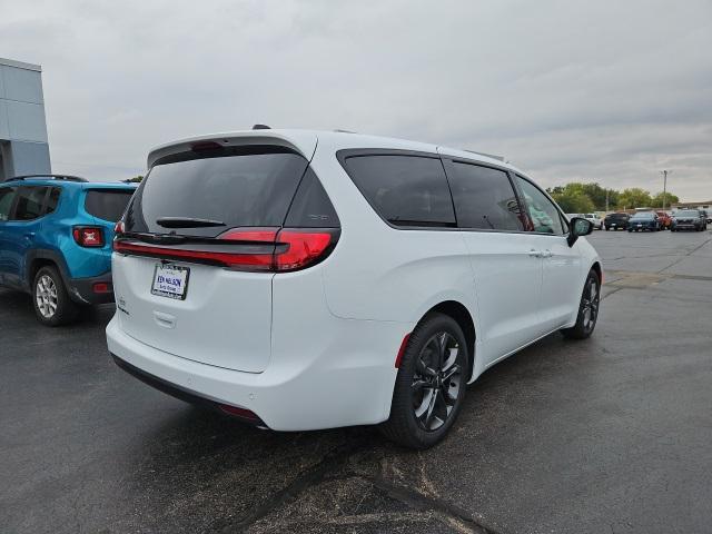 new 2026 Chrysler Pacifica car, priced at $42,961