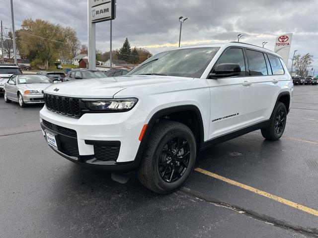 new 2025 Jeep Grand Cherokee L car, priced at $45,729