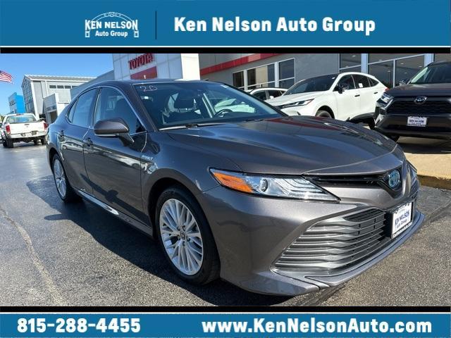 used 2020 Toyota Camry Hybrid car, priced at $25,999