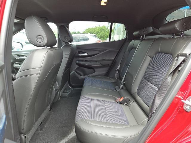 new 2025 Buick Envista car, priced at $26,292