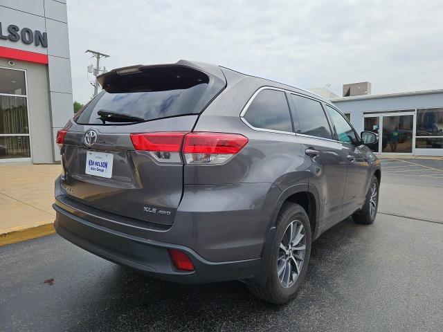 used 2018 Toyota Highlander car, priced at $22,595
