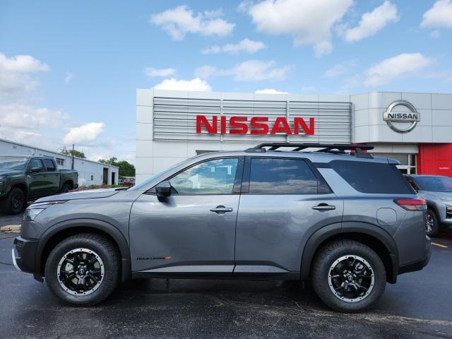 new 2025 Nissan Pathfinder car, priced at $41,463