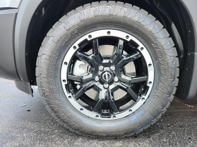 new 2025 Nissan Pathfinder car, priced at $41,463