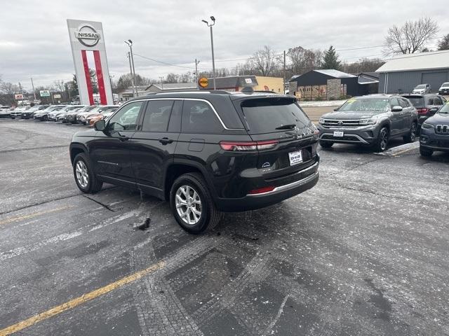 used 2023 Jeep Grand Cherokee car, priced at $36,995