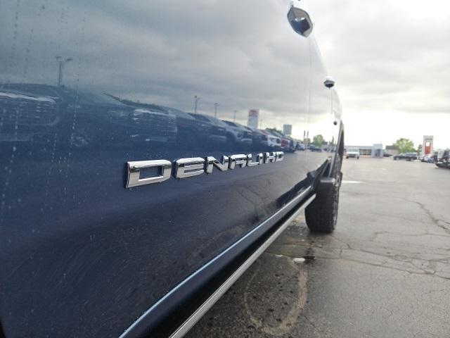 new 2025 GMC Sierra 2500 car, priced at $101,155