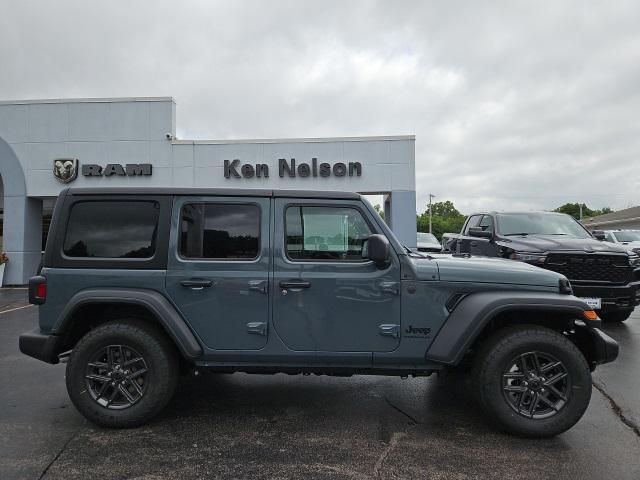 new 2025 Jeep Wrangler car, priced at $45,204