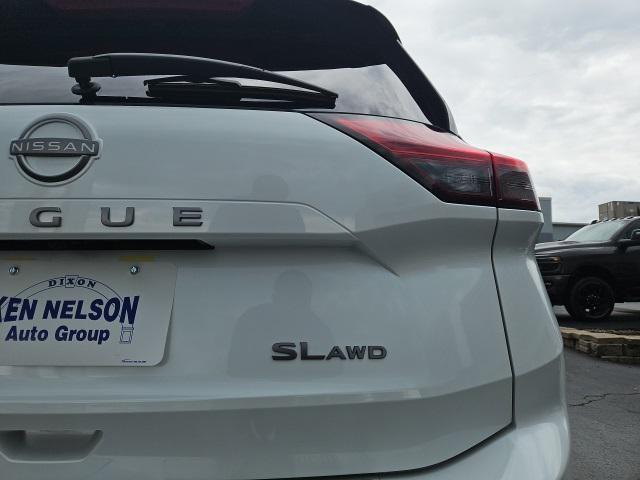 new 2025 Nissan Rogue car, priced at $39,632