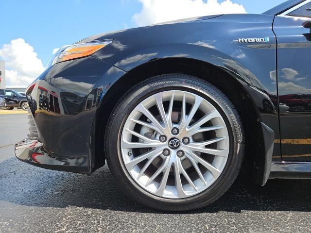 used 2019 Toyota Camry Hybrid car, priced at $24,995