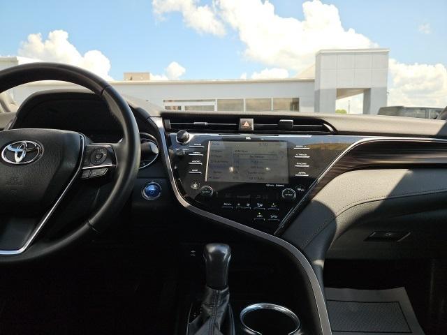 used 2019 Toyota Camry Hybrid car, priced at $24,995