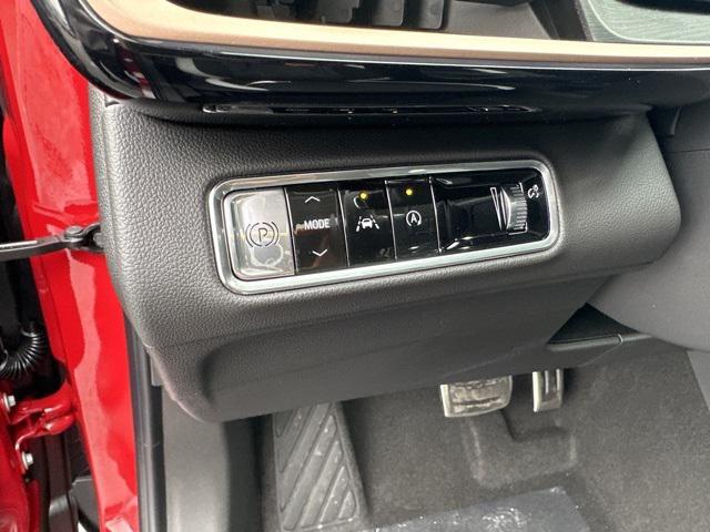 new 2025 Buick Envision car, priced at $40,406