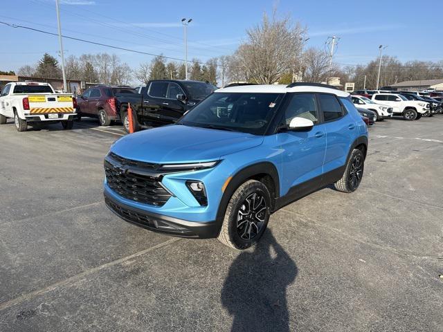 new 2025 Chevrolet TrailBlazer car, priced at $30,400