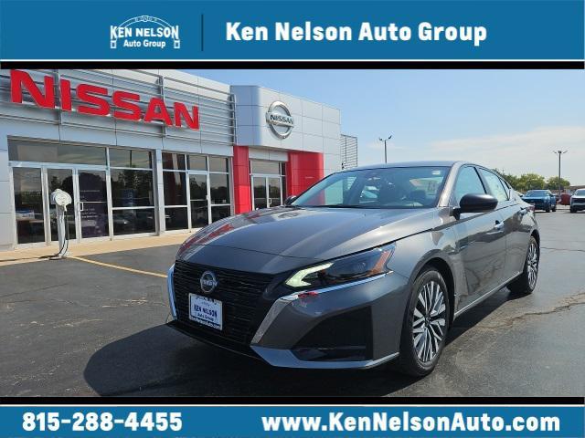 new 2025 Nissan Altima car, priced at $27,747