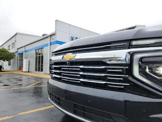 new 2025 Chevrolet Suburban car, priced at $92,035