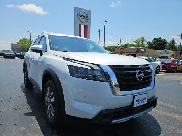new 2025 Nissan Pathfinder car, priced at $41,267