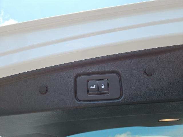 new 2025 Nissan Pathfinder car, priced at $41,267