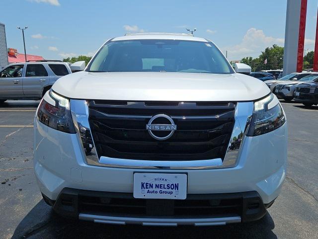 new 2025 Nissan Pathfinder car, priced at $41,267
