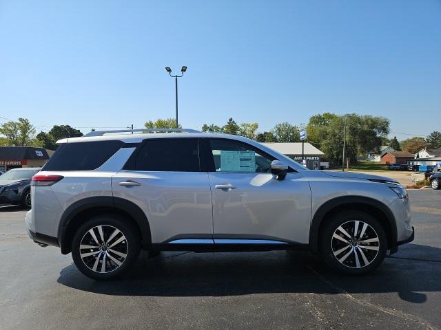 new 2025 Nissan Pathfinder car, priced at $45,799