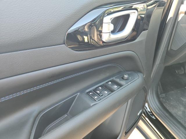 new 2025 Jeep Compass car, priced at $35,999