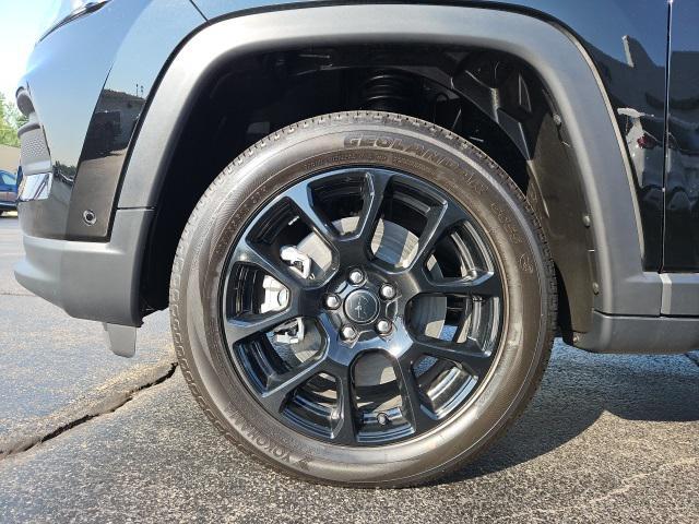 new 2025 Jeep Compass car, priced at $35,999