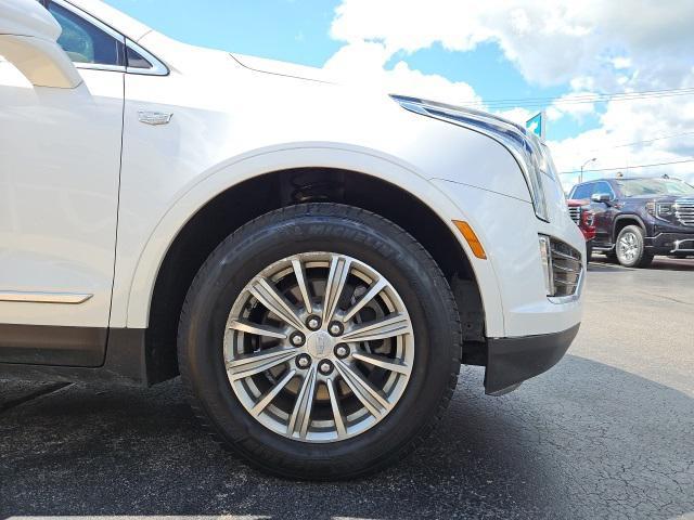 used 2017 Cadillac XT5 car, priced at $14,999