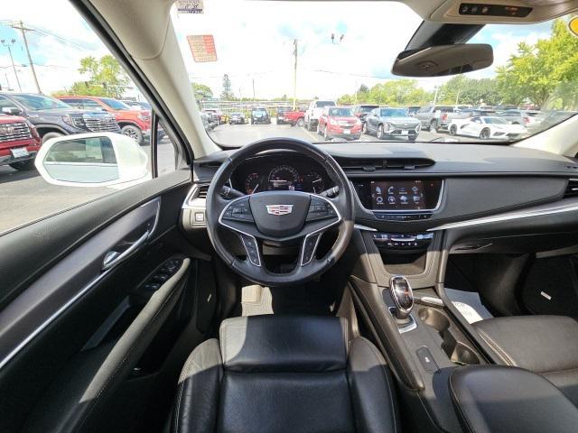 used 2017 Cadillac XT5 car, priced at $14,999