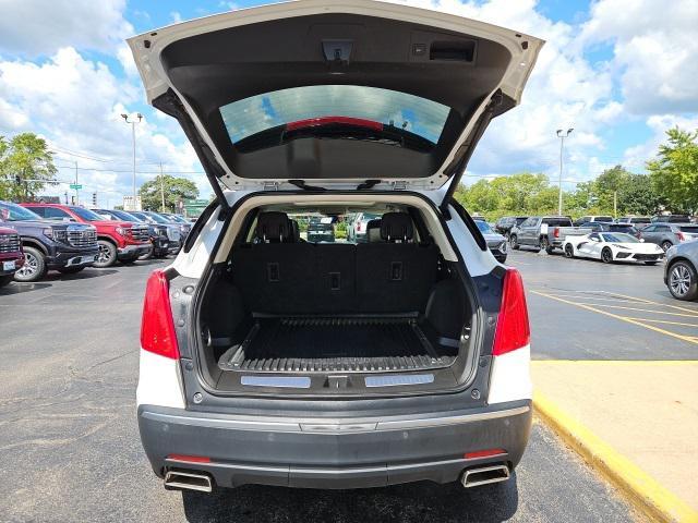 used 2017 Cadillac XT5 car, priced at $14,999