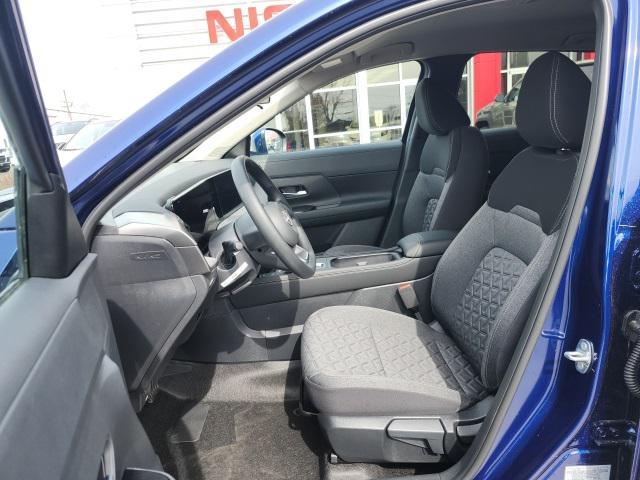 new 2025 Nissan Kicks car, priced at $27,326