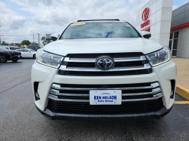 used 2019 Toyota Highlander car, priced at $27,974