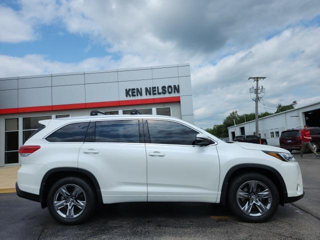 used 2019 Toyota Highlander car, priced at $27,974