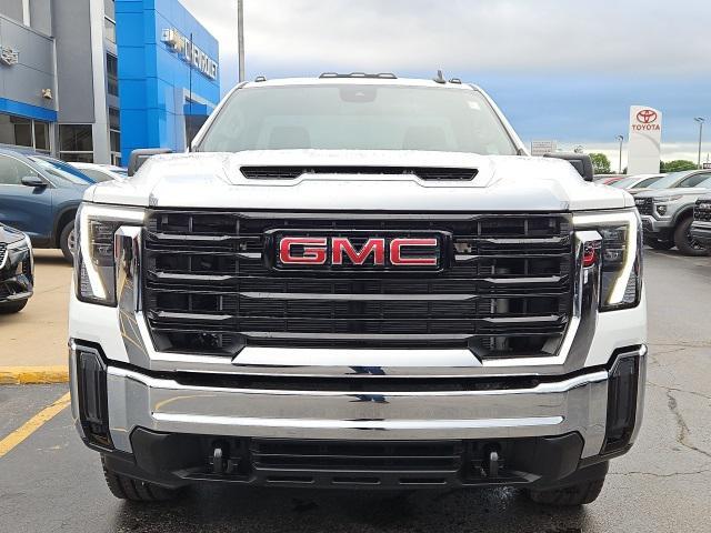 new 2025 GMC Sierra 2500 car, priced at $54,205