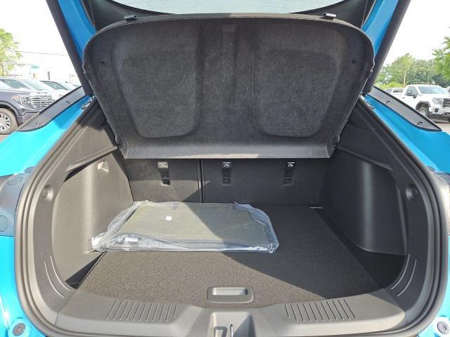 new 2025 Buick Envista car, priced at $29,845