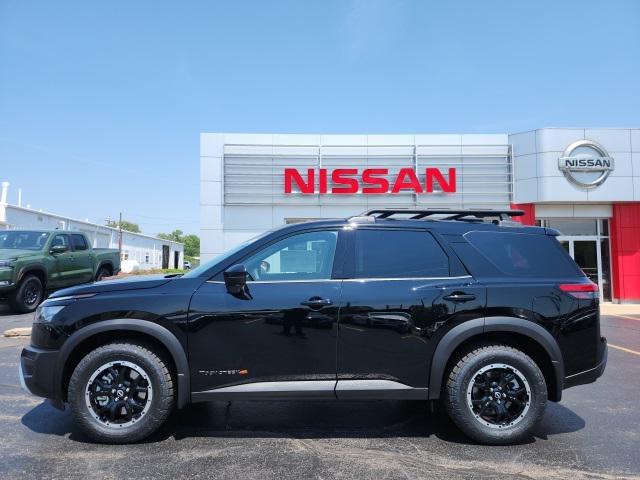 new 2025 Nissan Pathfinder car, priced at $41,504