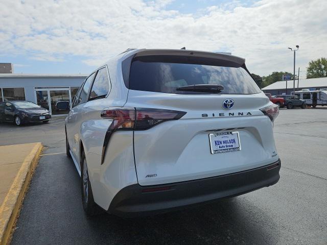 used 2023 Toyota Sienna car, priced at $42,998