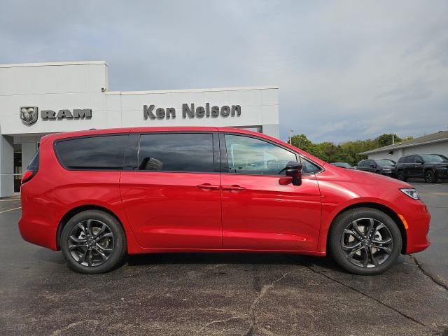 new 2026 Chrysler Pacifica car, priced at $42,530